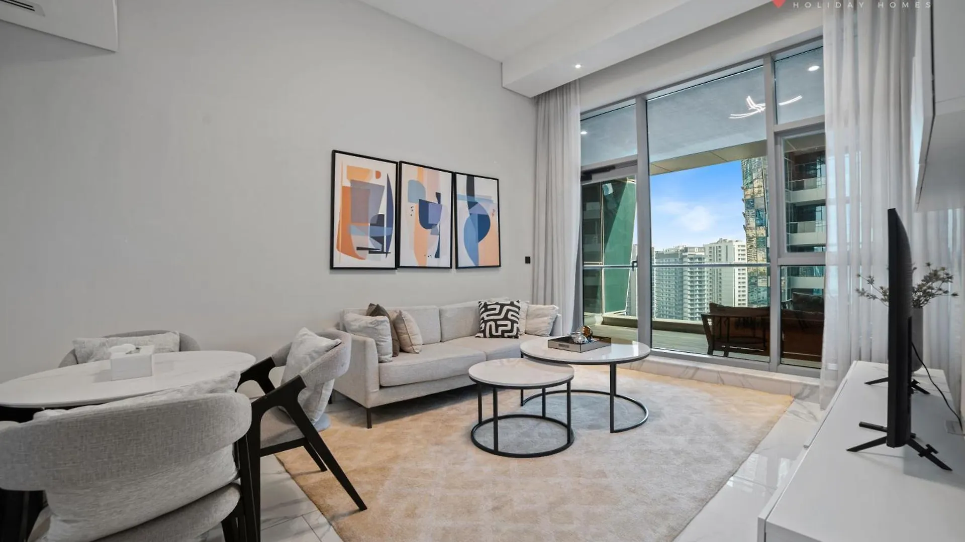 Apartment Downtown Escape I Balcony Canal View L Free Parking Dubai